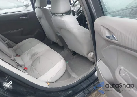 2017 Chevrolet Cruze Ls Manual z USA, uszkodzony, nr VIN 1G1BB5SM2H7201796